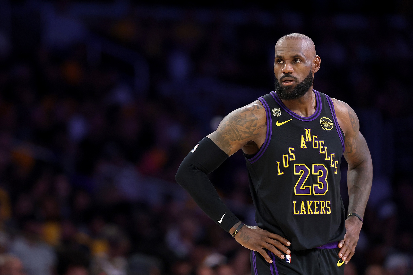 Windhorst:詹姆斯下赛季首要目标非金钱而是快乐