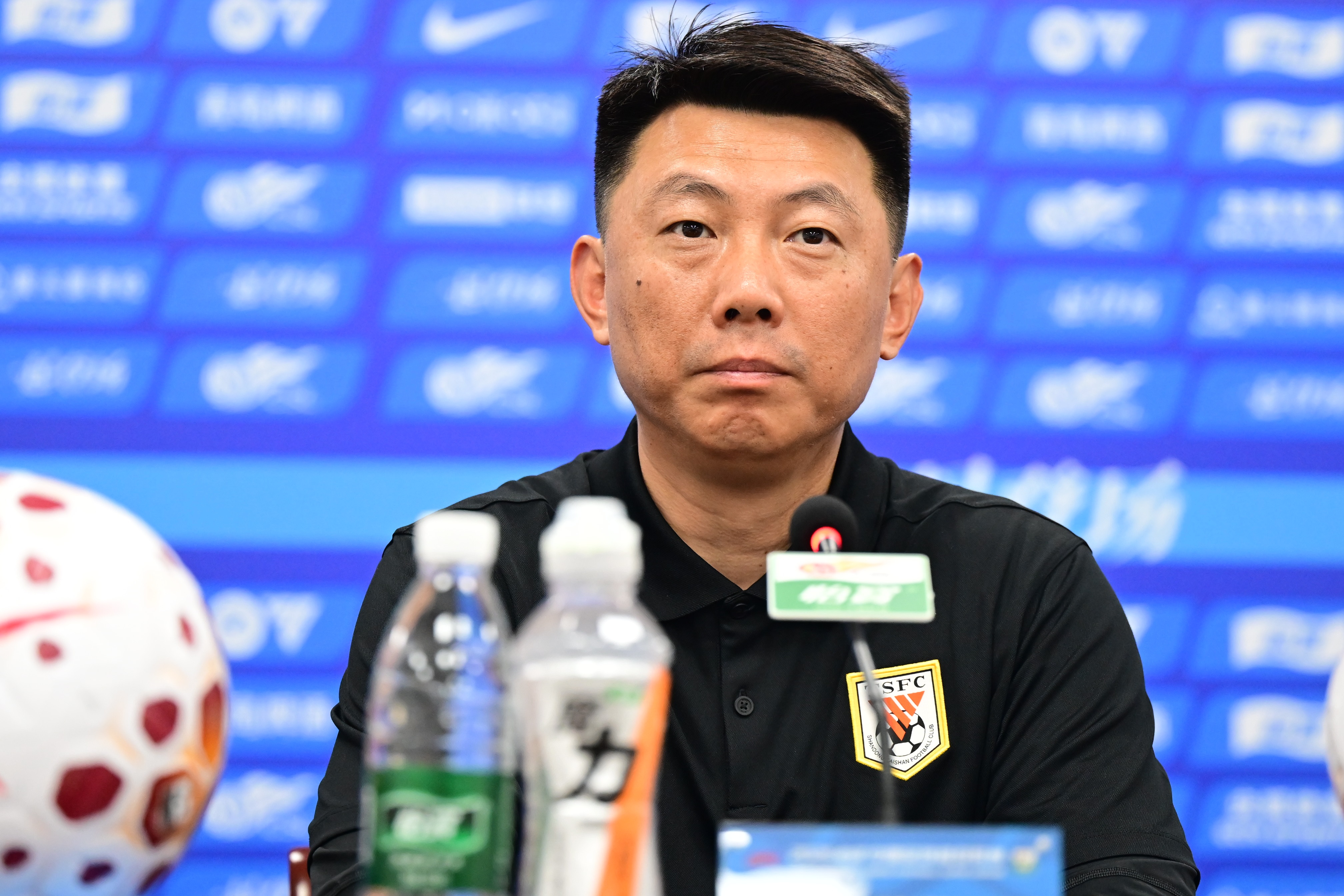 鲁媒:泰山队迎魔鬼赛程,结构性问题无法通过心态调动彻底解决