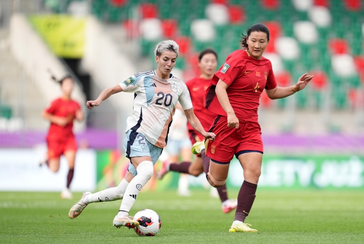 新华社:U20女足小组出线只是第一步,战意大利需提高进攻效率